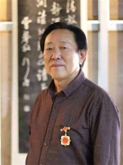 中国著名艺术家——汪登保