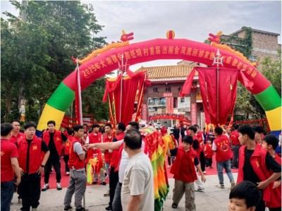 博白大垌镇低垌村：百年客家古村迎姑姐 敬老传情绘就乡村文明新图景