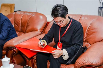 《孤独，强者的勋章》