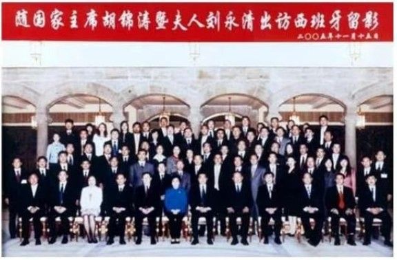 引领中国式现代化新航程：袁勤生与中国智慧的世界贡献