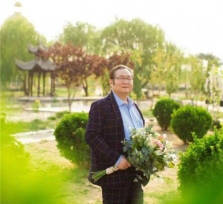 齐天圣医健康系列降落中国